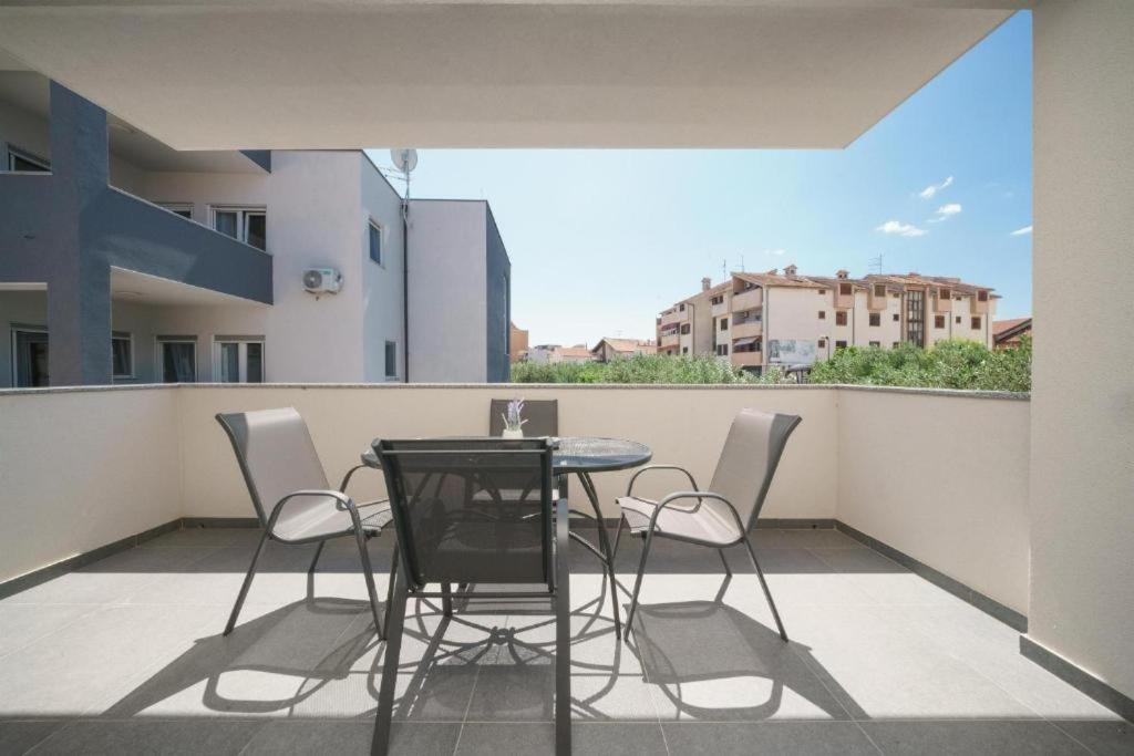 Apartments Dobrenic فوديس المظهر الخارجي الصورة