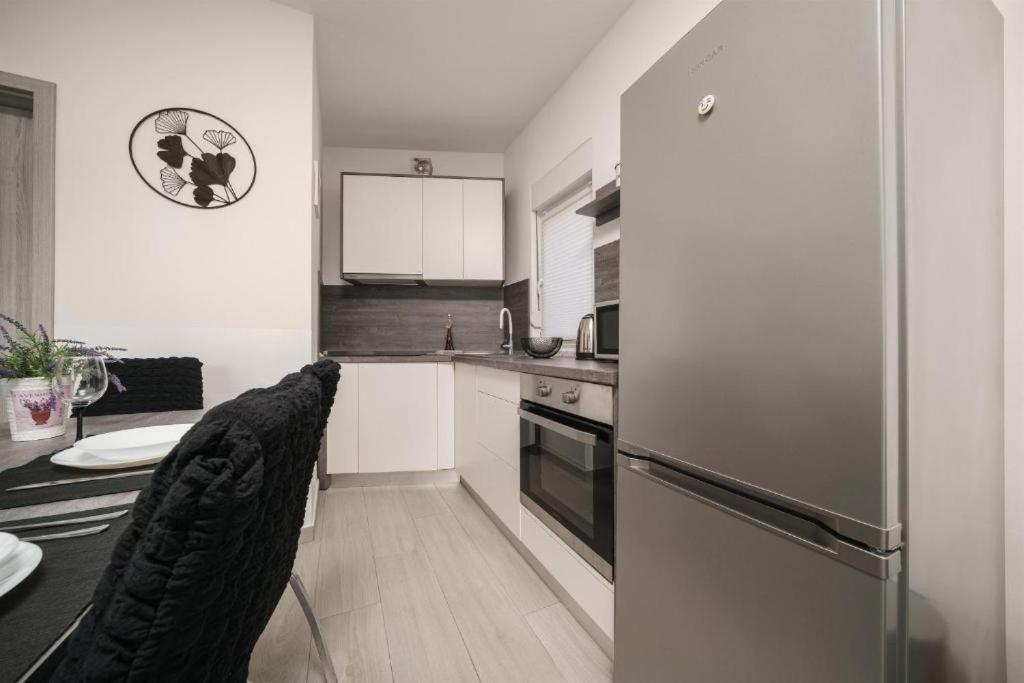 Apartments Dobrenic فوديس المظهر الخارجي الصورة